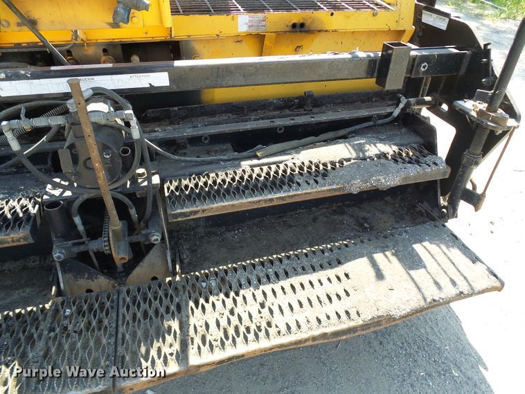 image for item DG1927 2005 LeeBoy 8500  paver