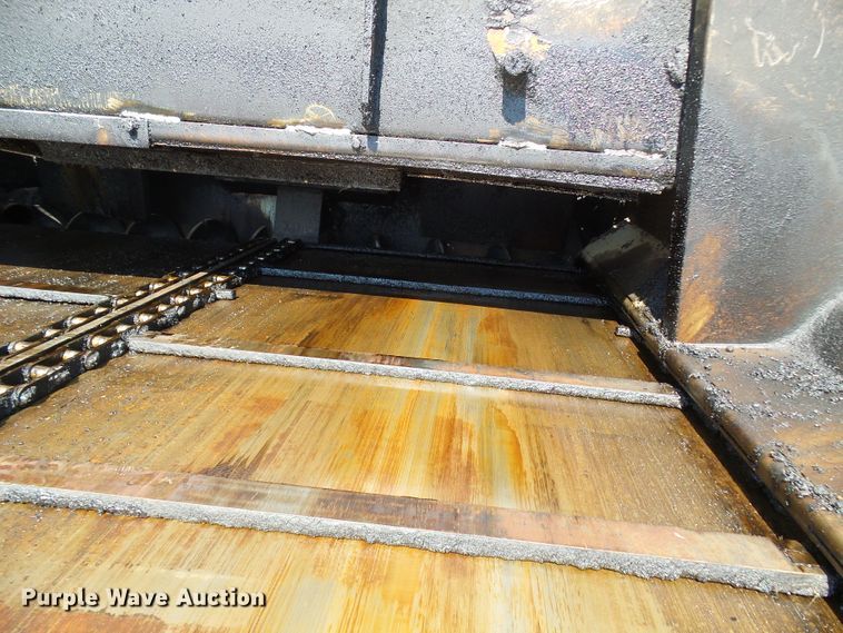 image for item DG1927 2005 LeeBoy 8500  paver