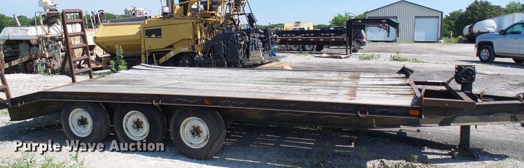 image for item DG1928 1988 Utility equipment trailer