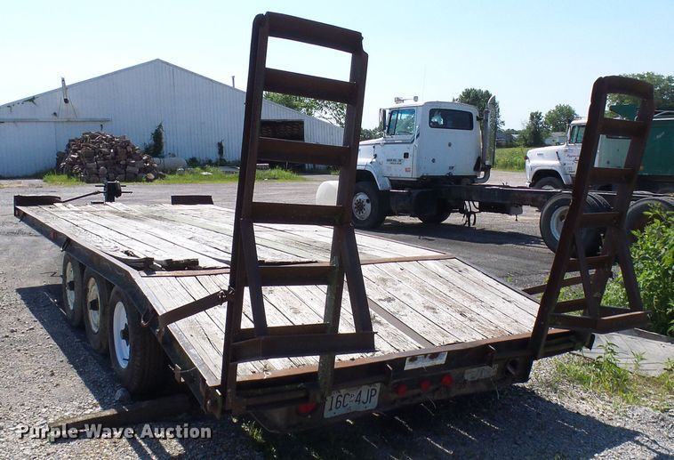 image for item DG1928 1988 Utility equipment trailer