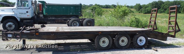 image for item DG1928 1988 Utility equipment trailer