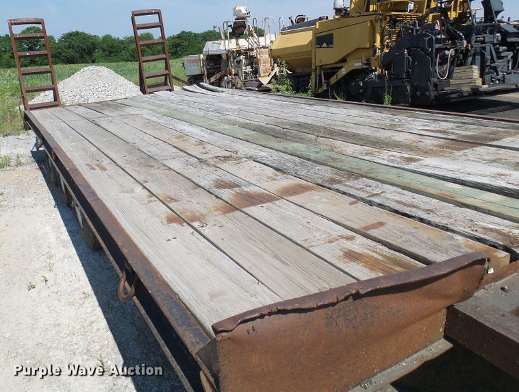 image for item DG1928 1988 Utility equipment trailer