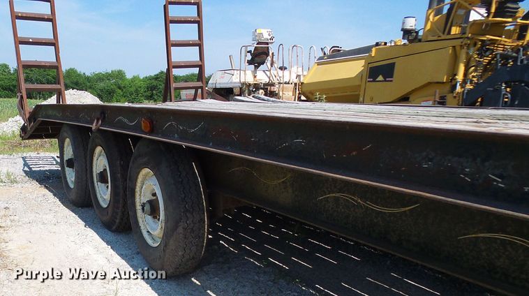 image for item DG1928 1988 Utility equipment trailer