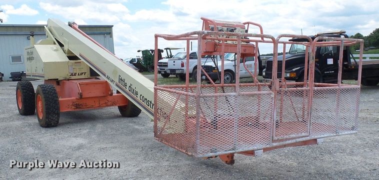 image for item DG1932 1996 JLG 80H  boom lift