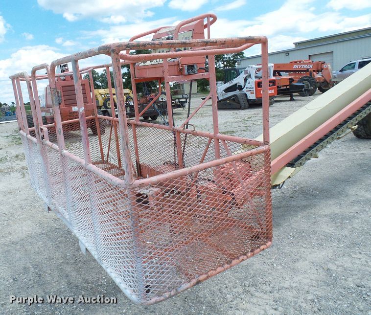 image for item DG1932 1996 JLG 80H  boom lift