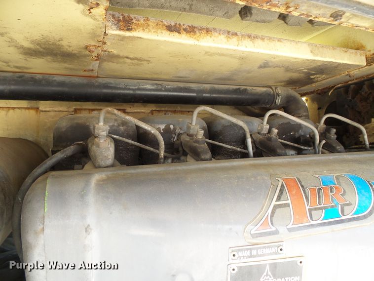 image for item DG1932 1996 JLG 80H  boom lift