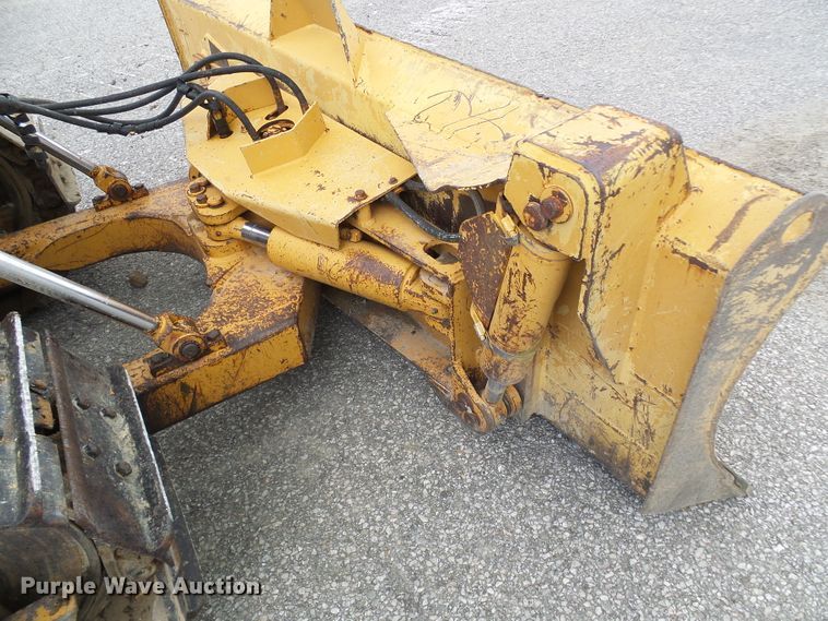 image for item DG1936 1996 Case 550G  dozer