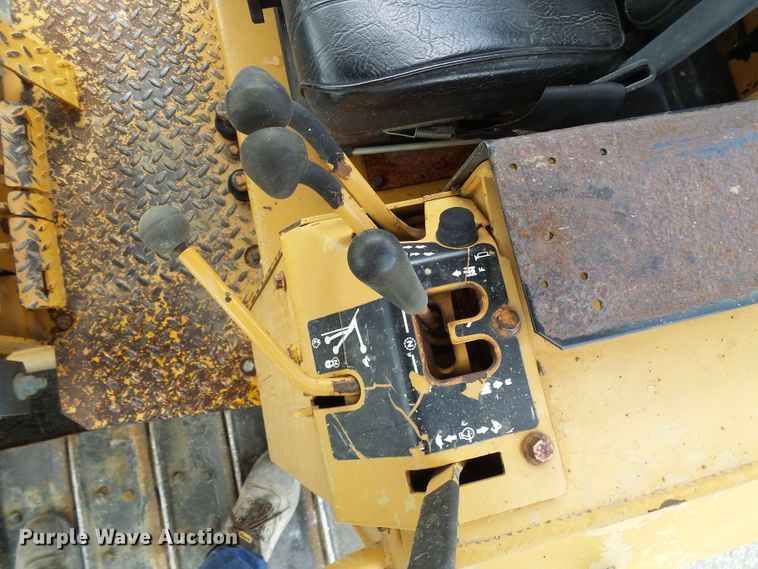 image for item DG1936 1996 Case 550G  dozer