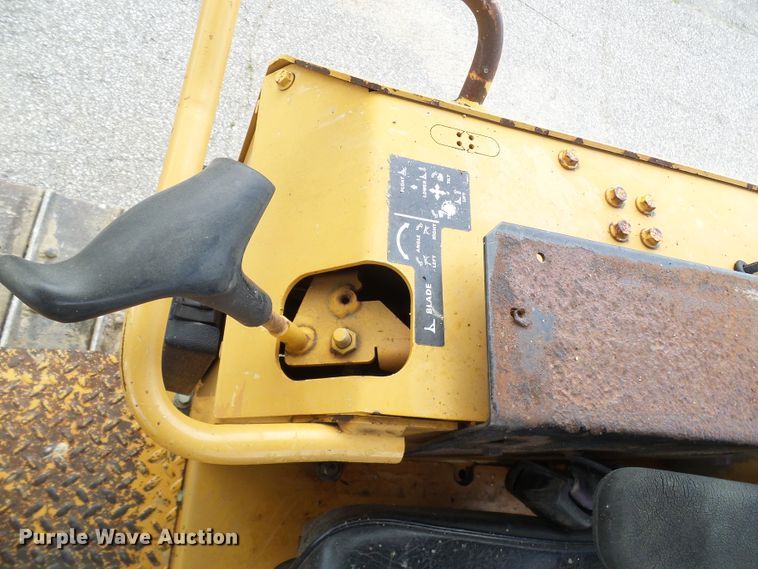 image for item DG1936 1996 Case 550G  dozer