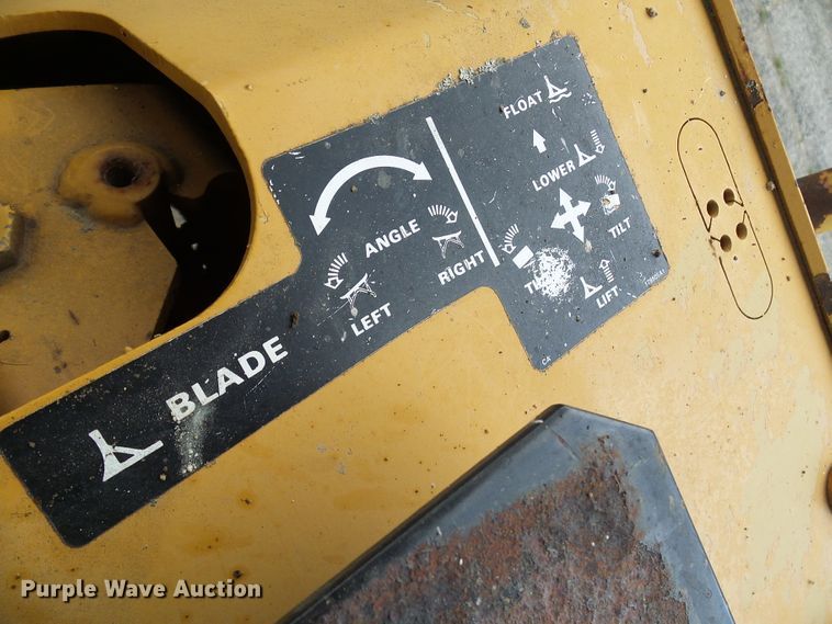 image for item DG1936 1996 Case 550G  dozer