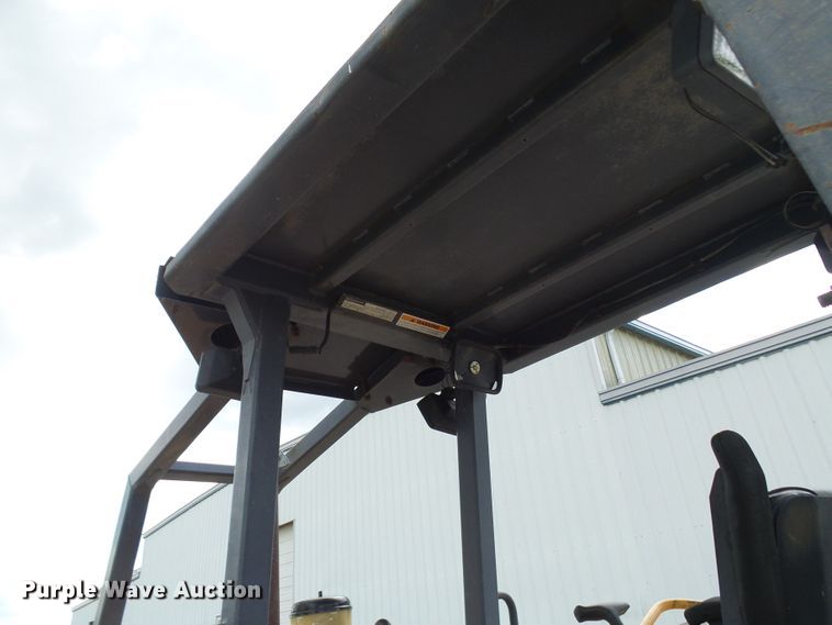 image for item DG1936 1996 Case 550G  dozer