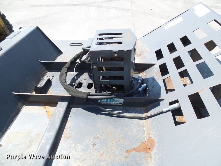 image for item DG1942 72"W skid steer rotary mower