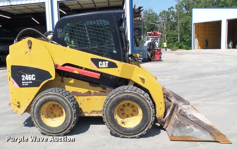 image for item DG1944 2010 Caterpillar 246C  skid steer loader