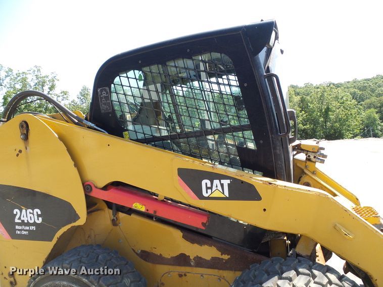 image for item DG1944 2010 Caterpillar 246C  skid steer loader