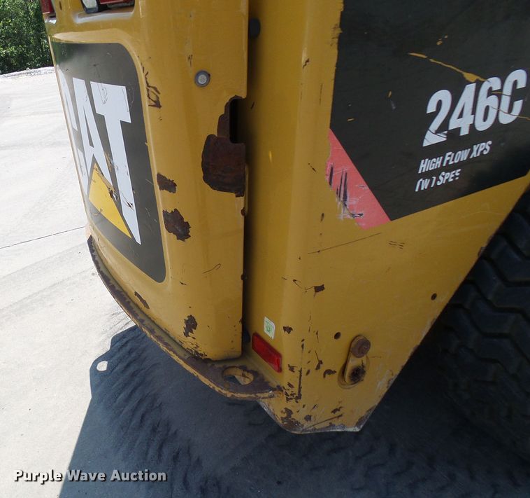 image for item DG1944 2010 Caterpillar 246C  skid steer loader