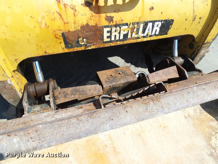 image for item DG1944 2010 Caterpillar 246C  skid steer loader