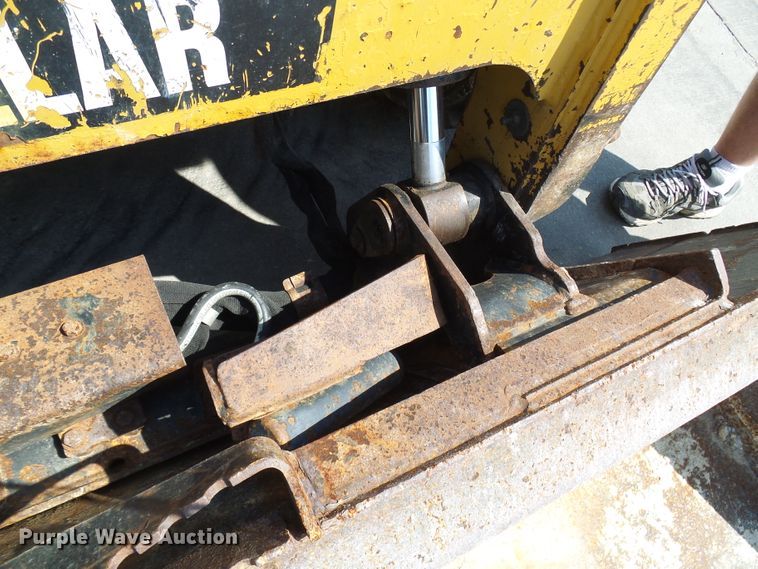 image for item DG1944 2010 Caterpillar 246C  skid steer loader