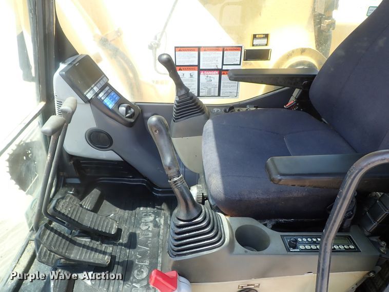 image for item DG2241 2008 Komatsu PC400LC-8  excavator