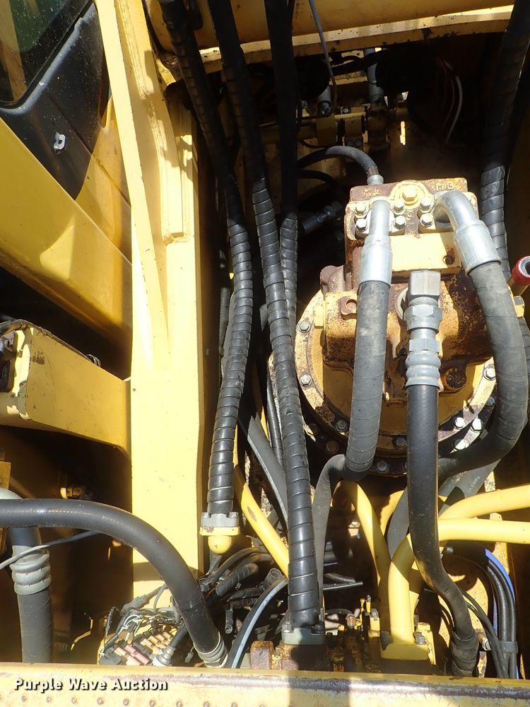 image for item DG2241 2008 Komatsu PC400LC-8  excavator