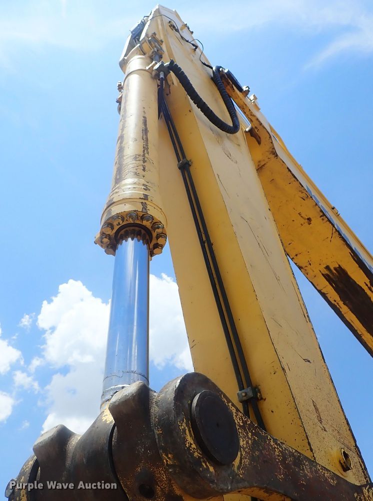 image for item DG2241 2008 Komatsu PC400LC-8  excavator