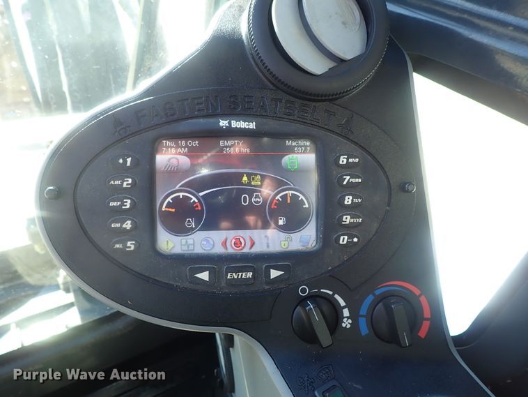 image for item DG2257 2015 Bobcat E35  mini excavator