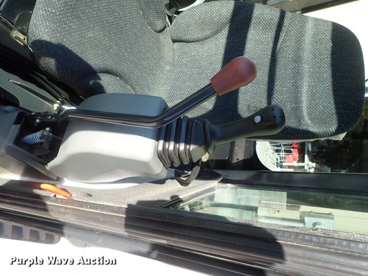 image for item DG2257 2015 Bobcat E35  mini excavator