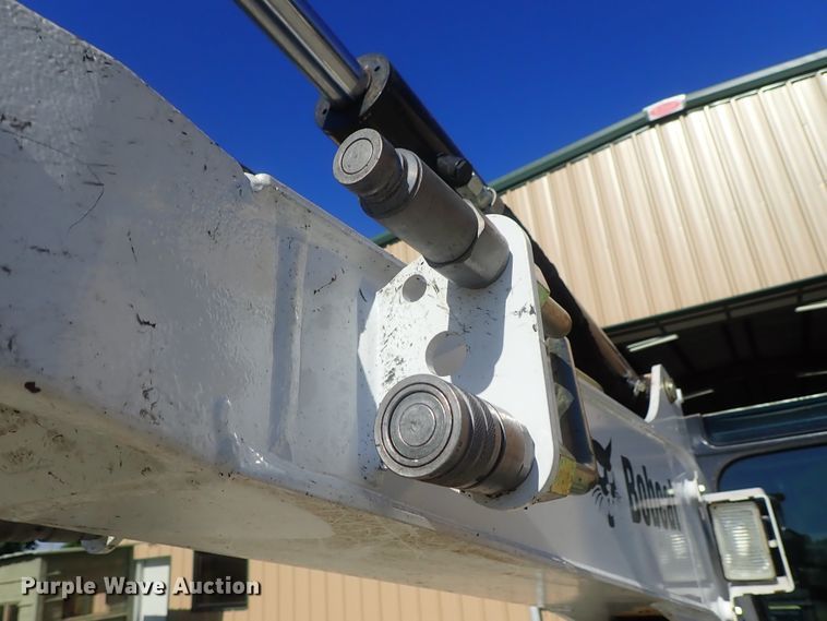 image for item DG2257 2015 Bobcat E35  mini excavator