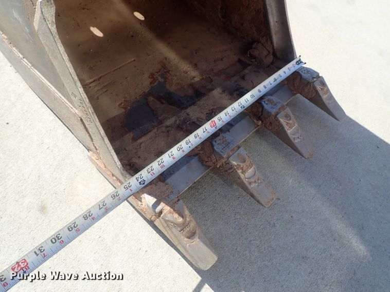 image for item DG2257 2015 Bobcat E35  mini excavator