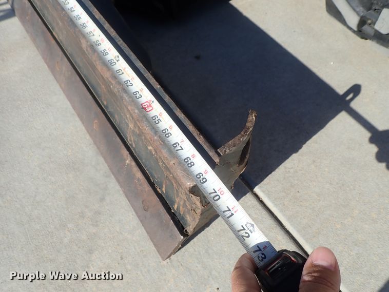 image for item DG2257 2015 Bobcat E35  mini excavator