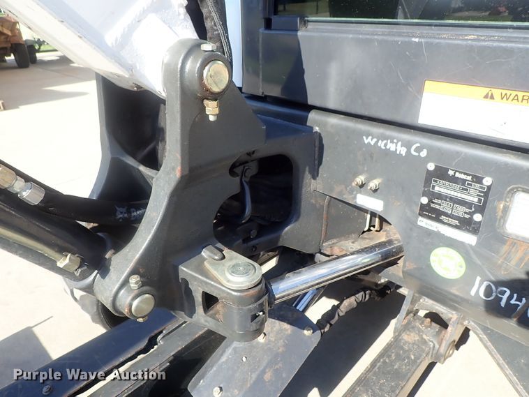 image for item DG2257 2015 Bobcat E35  mini excavator