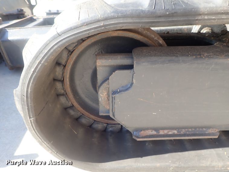 image for item DG2257 2015 Bobcat E35  mini excavator