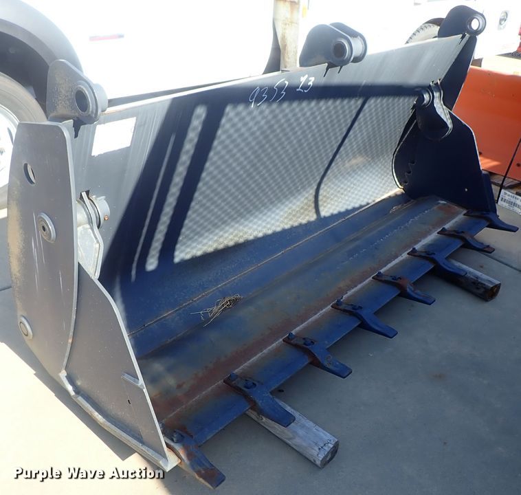 image for item DG2258 90"W combination bucket