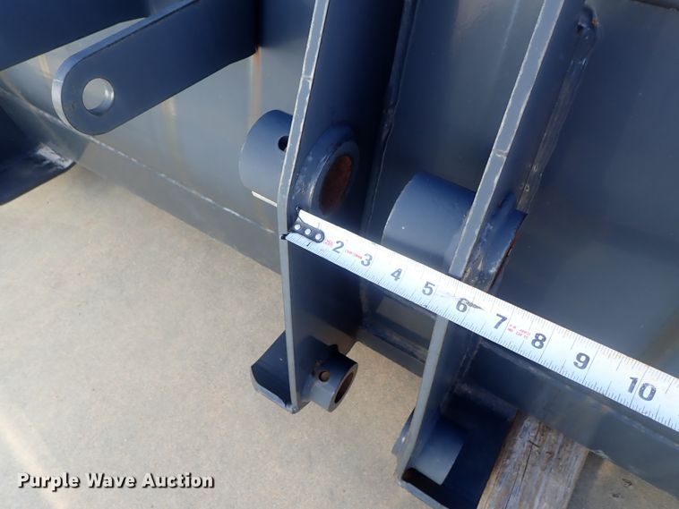 image for item DG2258 90"W combination bucket