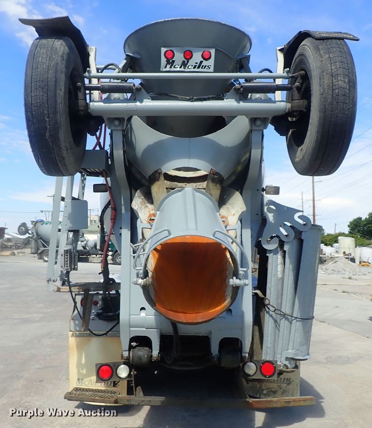 image for item DG2259 2004 Mack CV513  ready mix truck