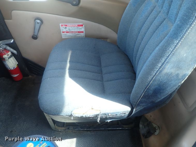 image for item DG2259 2004 Mack CV513  ready mix truck