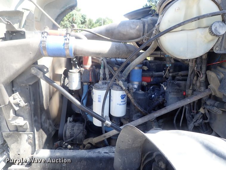 image for item DG2259 2004 Mack CV513  ready mix truck