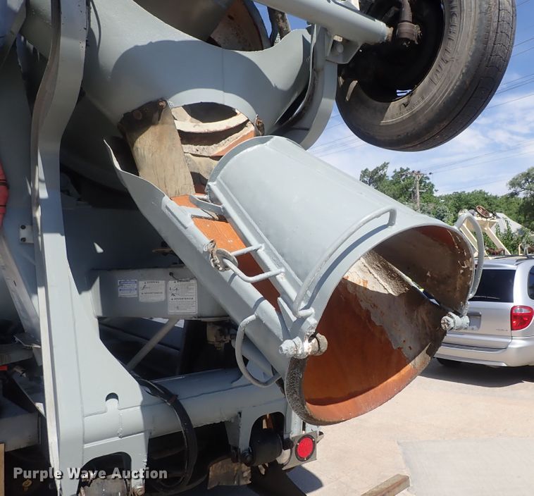 image for item DG2259 2004 Mack CV513  ready mix truck