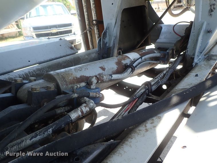 image for item DG2259 2004 Mack CV513  ready mix truck