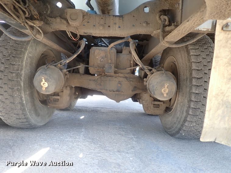 image for item DG2259 2004 Mack CV513  ready mix truck