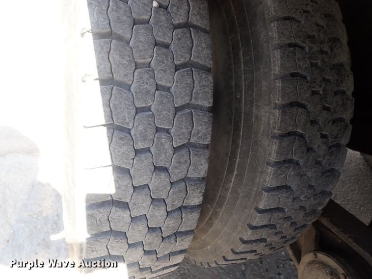 image for item DG2259 2004 Mack CV513  ready mix truck