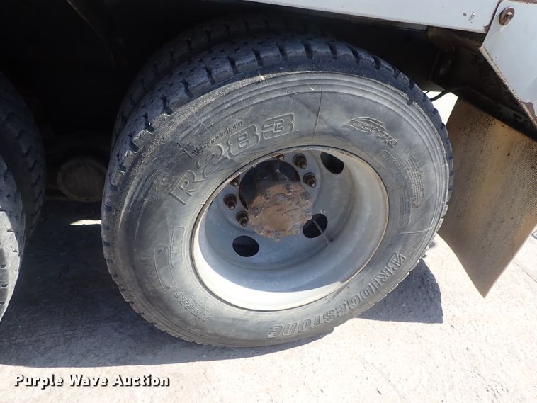 image for item DG2259 2004 Mack CV513  ready mix truck