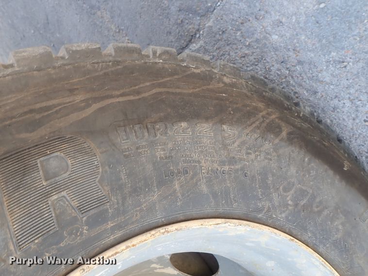 image for item DG2259 2004 Mack CV513  ready mix truck