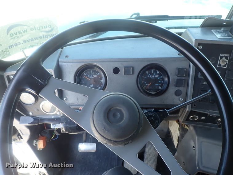 image for item DG2260 2001 Mack RD690S  ready mix truck