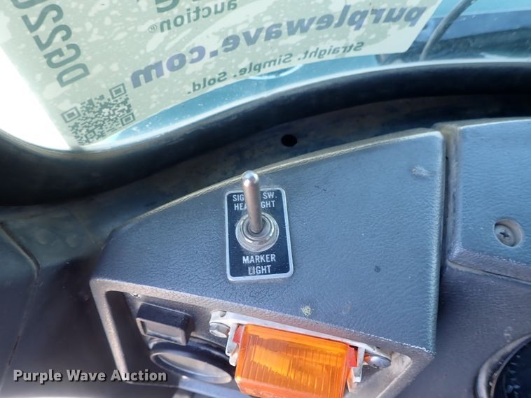 image for item DG2260 2001 Mack RD690S  ready mix truck