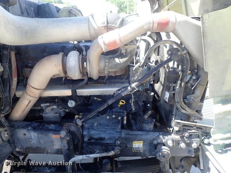 image for item DG2260 2001 Mack RD690S  ready mix truck