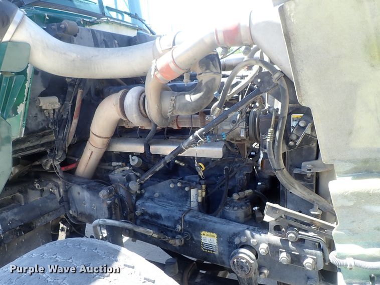 image for item DG2260 2001 Mack RD690S  ready mix truck