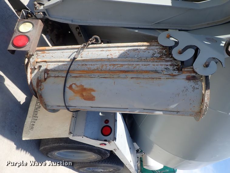 image for item DG2260 2001 Mack RD690S  ready mix truck