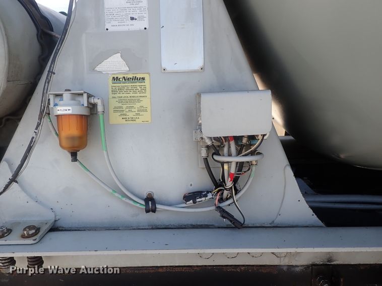 image for item DG2260 2001 Mack RD690S  ready mix truck