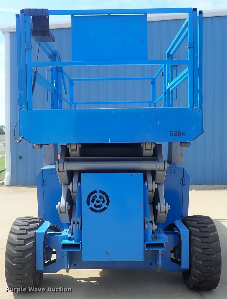 image for item DG2269 2007 Genie GS-4390  scissorl lift