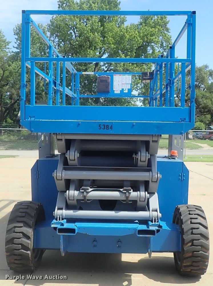 image for item DG2269 2007 Genie GS-4390  scissorl lift